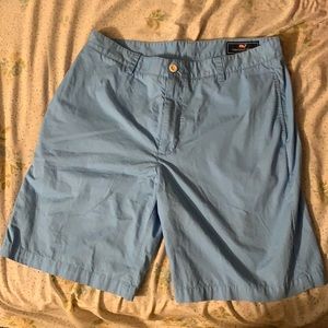 Vineyard vines shorts size 35